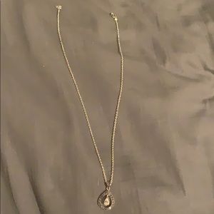 PENDANT SILVER NECKLACE